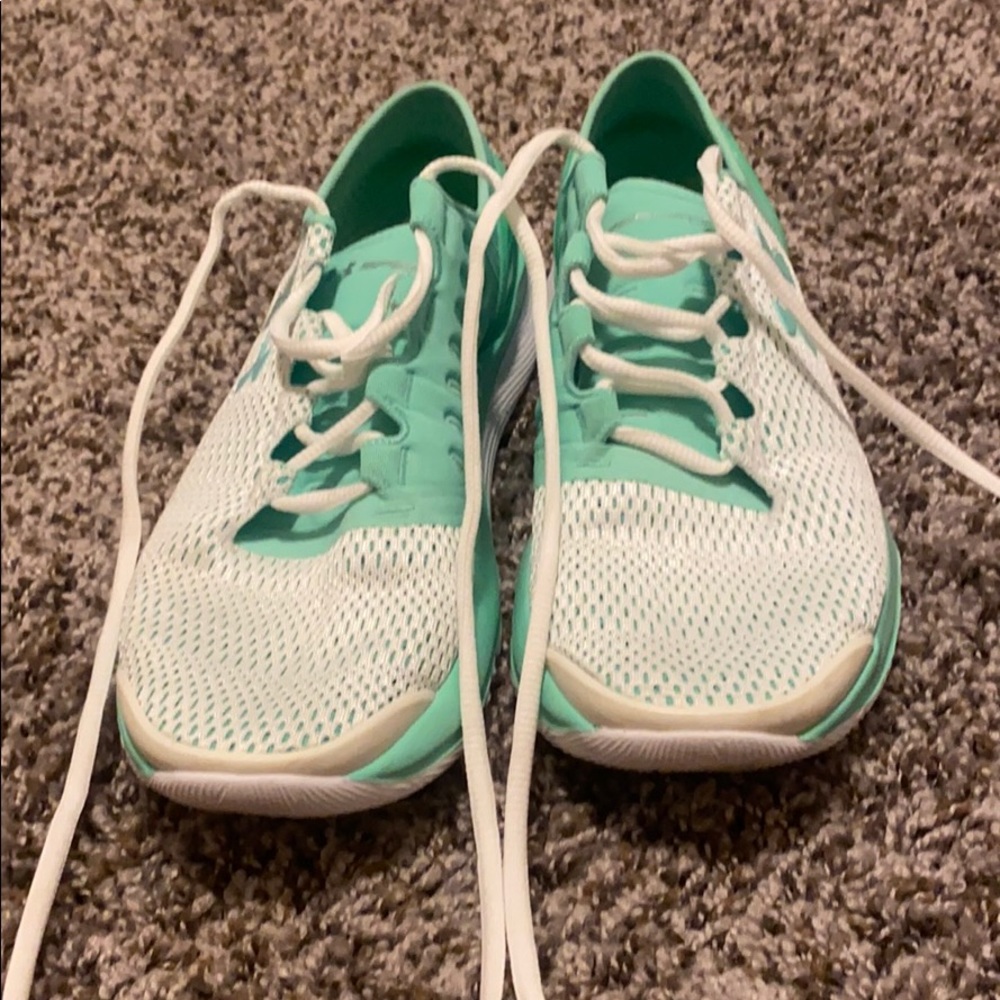 Under Armour Running shoes